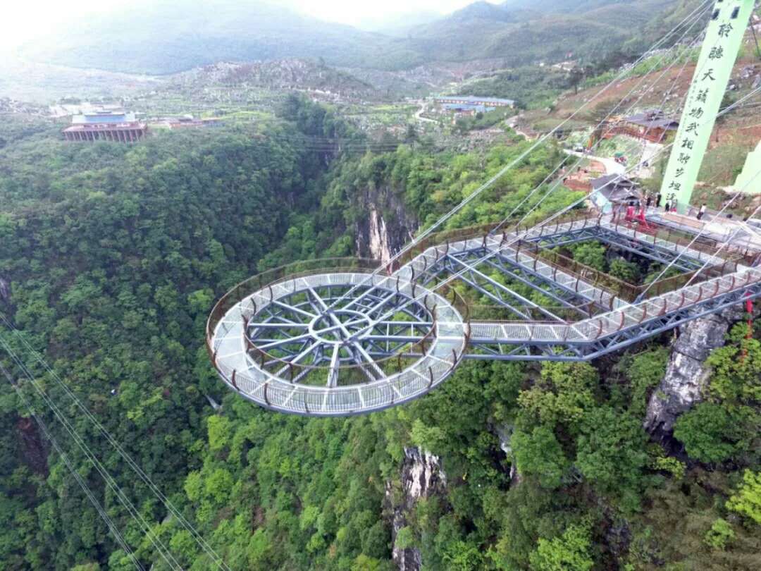 湖南旅游開發(fā)公司,懷化旅游開發(fā)公司,懷化峽谷探幽,懷化石林花山植物園 湖南旅游開發(fā)公司,懷化旅游開發(fā)公司,懷化峽谷探幽,懷化石林花山植物園